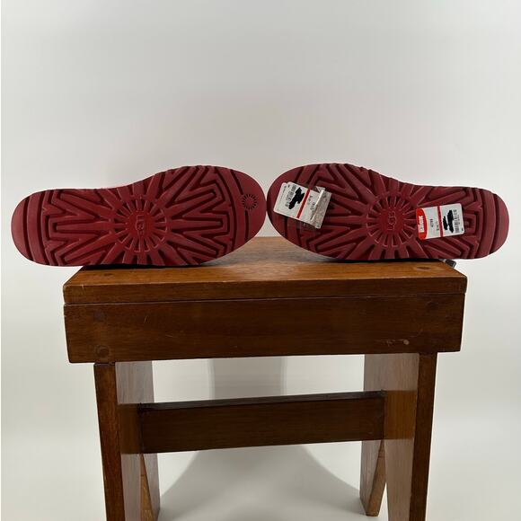 UGG Classic Mini Clear Red NEW $160 Waterproof Red Size W 11 - Picture 9 of 9